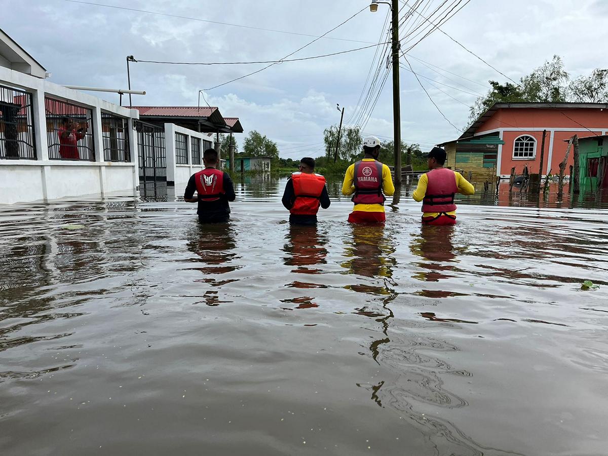 El Progreso, Santa Rita y El Negrito en alerta roja por crecida de ríos