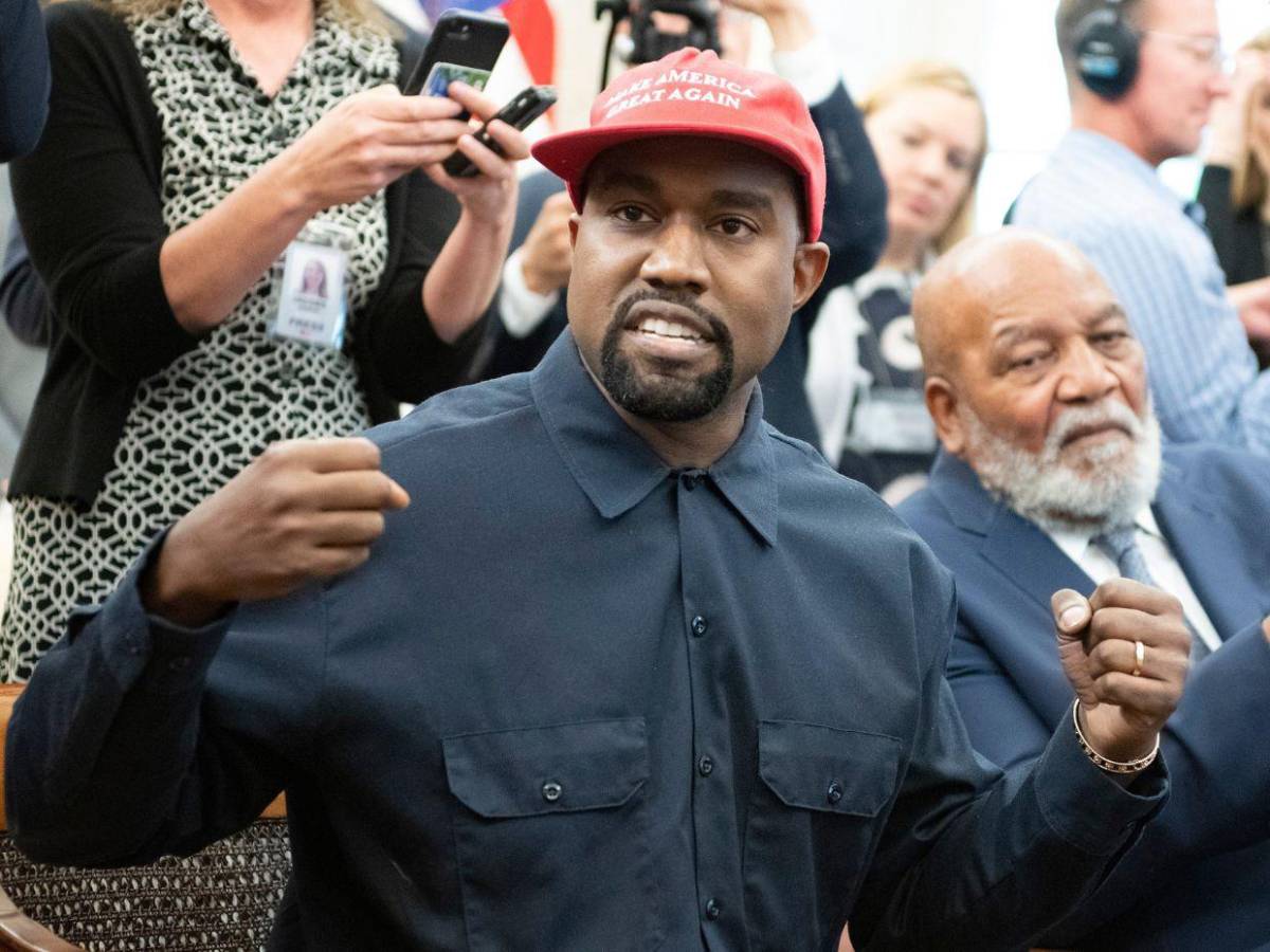 Kanye West enfrenta demanda por agresión sexual: Esto se sabe