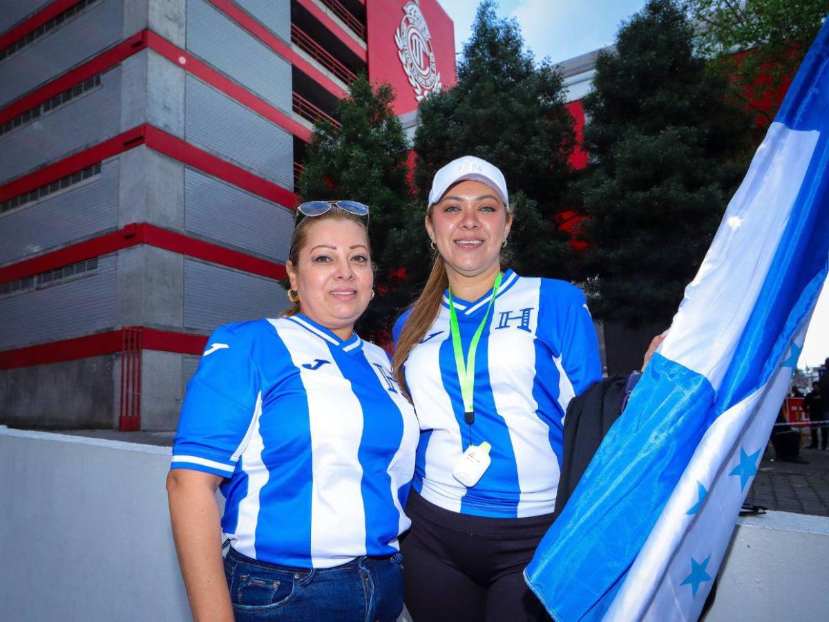 Hondureños llegan al Nemesio Diez para el partido ante México