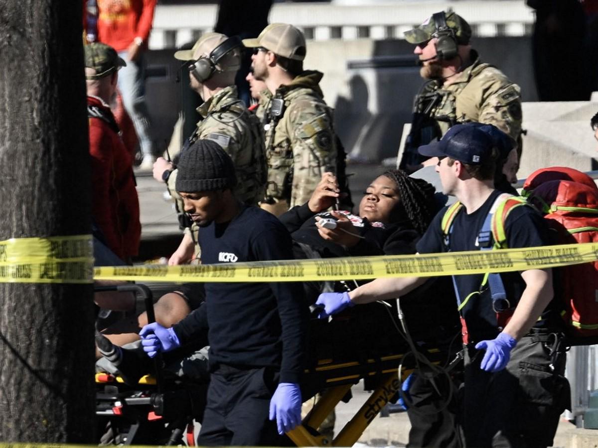 Varios heridos en tiroteo de desfile del Super Bowl en EUA