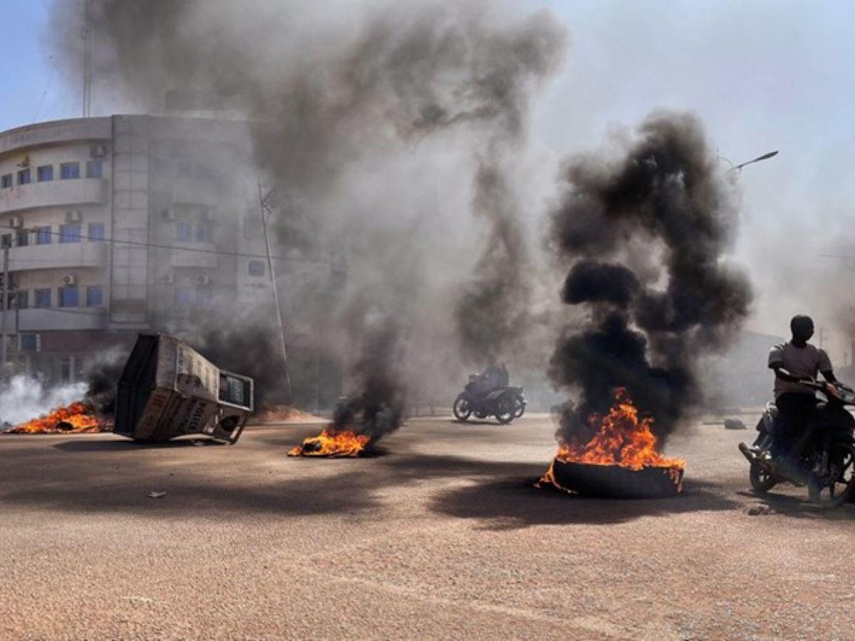 Unos 60 muertos dejó ataque terrorista en comunidad de Burkina Faso