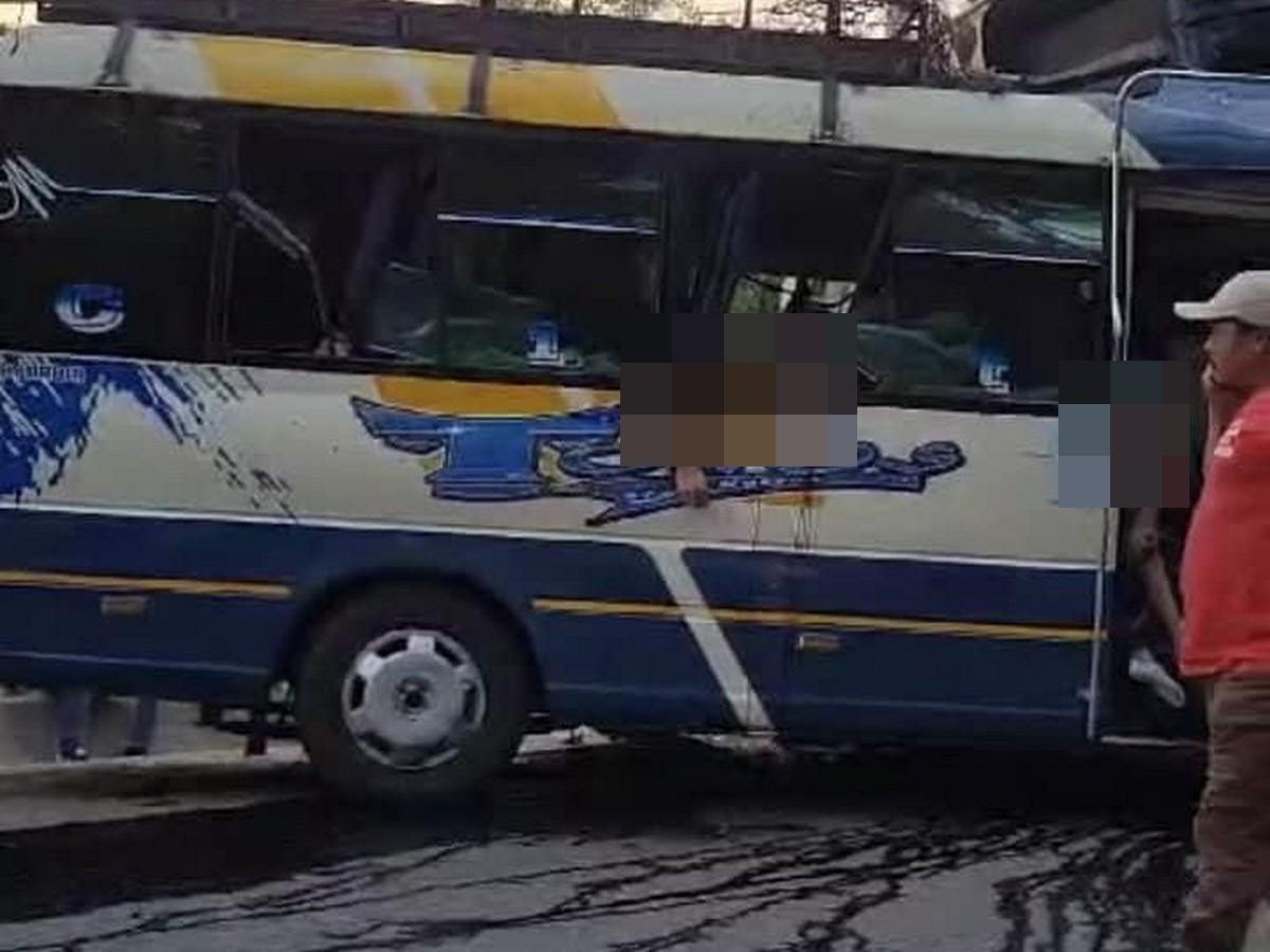 Fuerte choque entre buses deja varios muertos en San Juan de Opoa, Copán