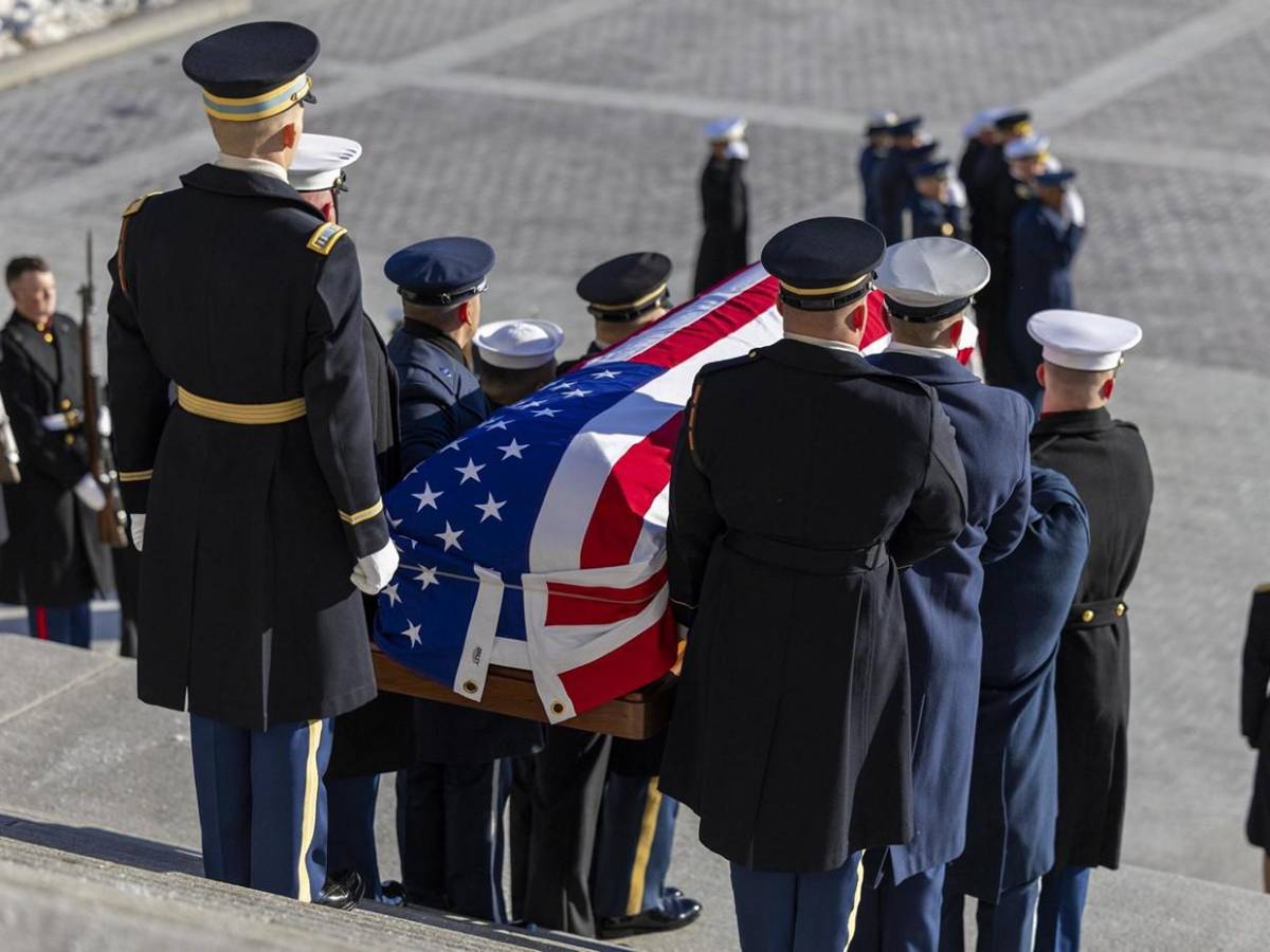 Jimmy Carter recibe homenajes póstumos en su funeral de Estado en Washington