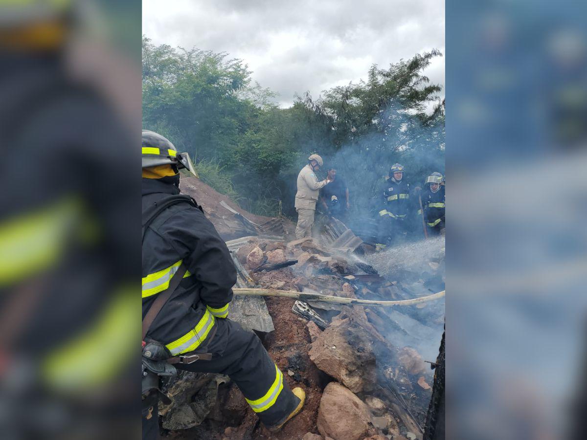 Mujer nicaragüense muere quemada al incendiarse vivienda en la Nueva Suyapa