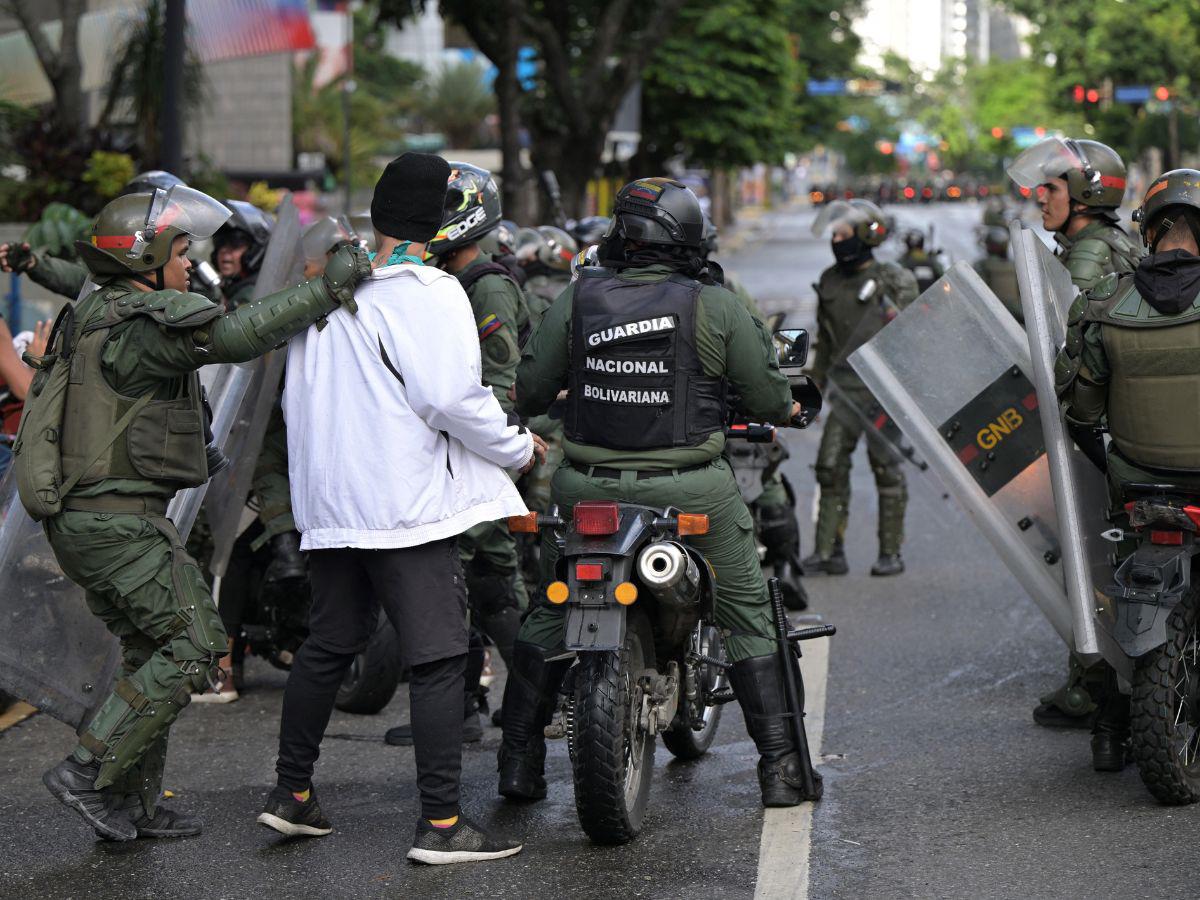 Estados Unidos considera “inaceptable” represión contra manifestantes en Venezuela