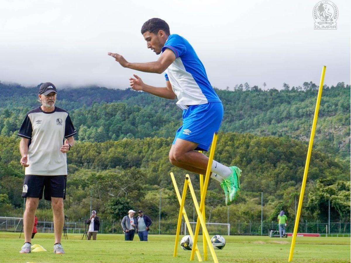 Olimpia y sus cambios en alineación para semifinal de ida ante Olancho FC