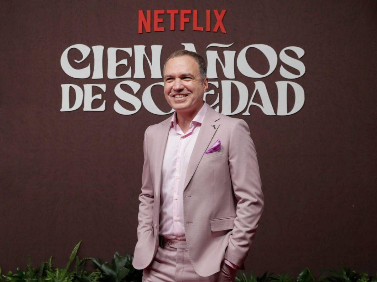 El elenco de “Cien años de soledad”, de Netflix, asiste al estreno