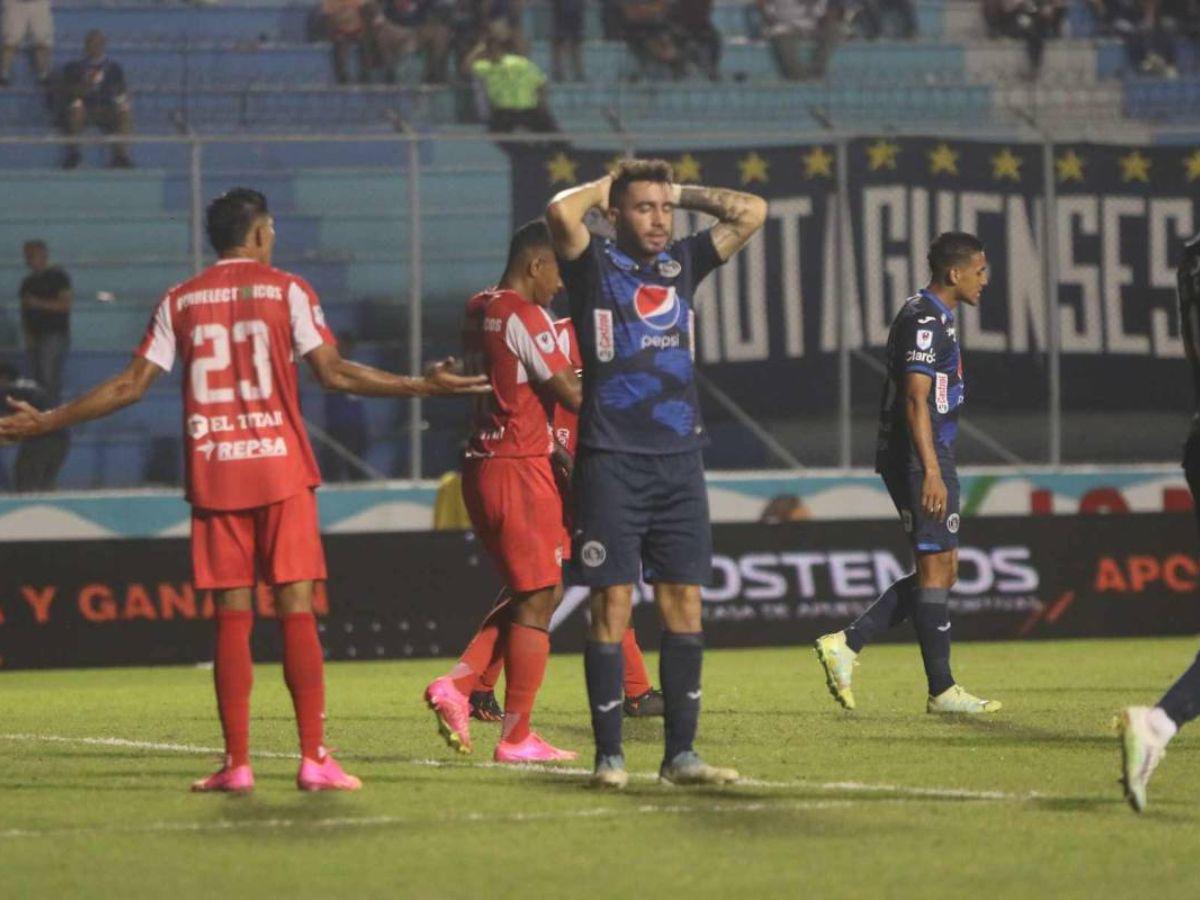 Real Sociedad remontó 3-2 al Motagua en el estadio de Tocoa para el Apertura 2023