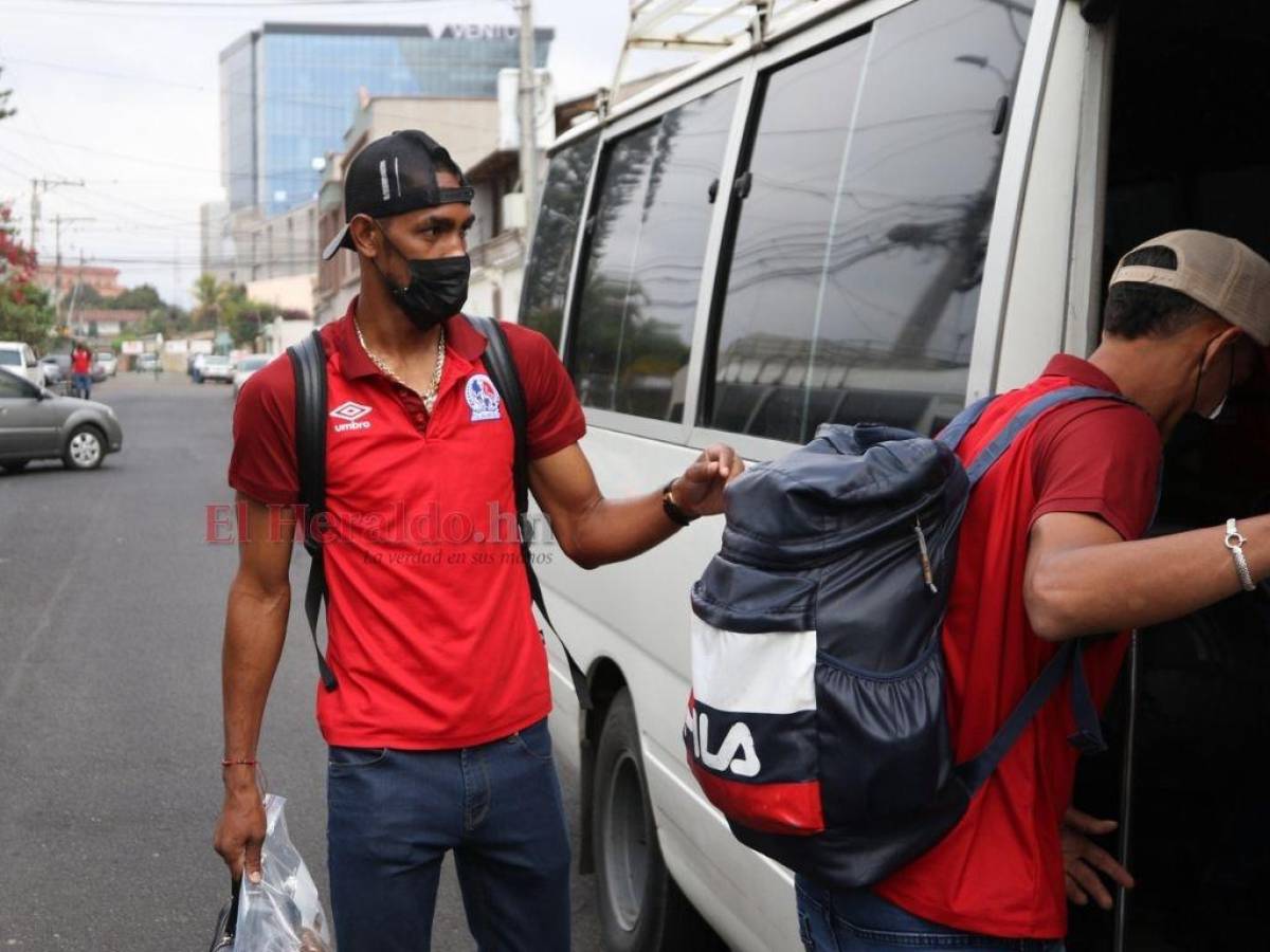 Olimpia viaja a Estados Unidos con todo su poderío ofensivo para enfrentar al Águila de El Salvador