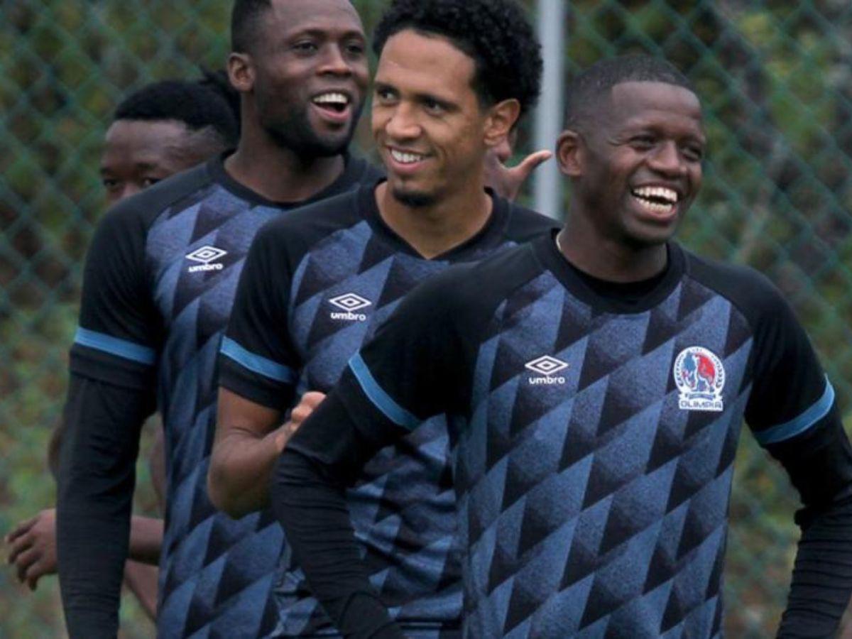 Boniek García ya hace trabajo en cancha en Olimpia, pero aún no tiene el alta médica