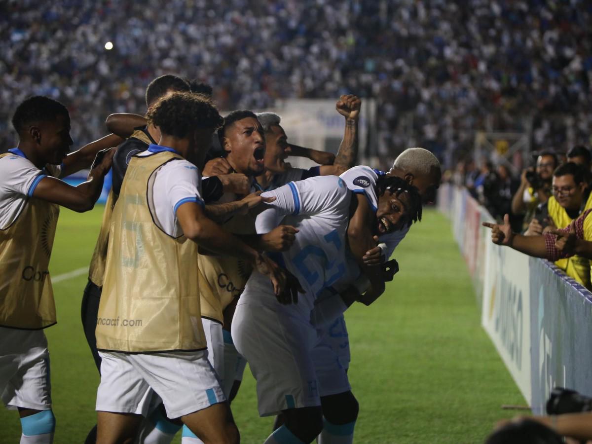 La Selección de Honduras puso de rodillas a México y acaricia la Copa América