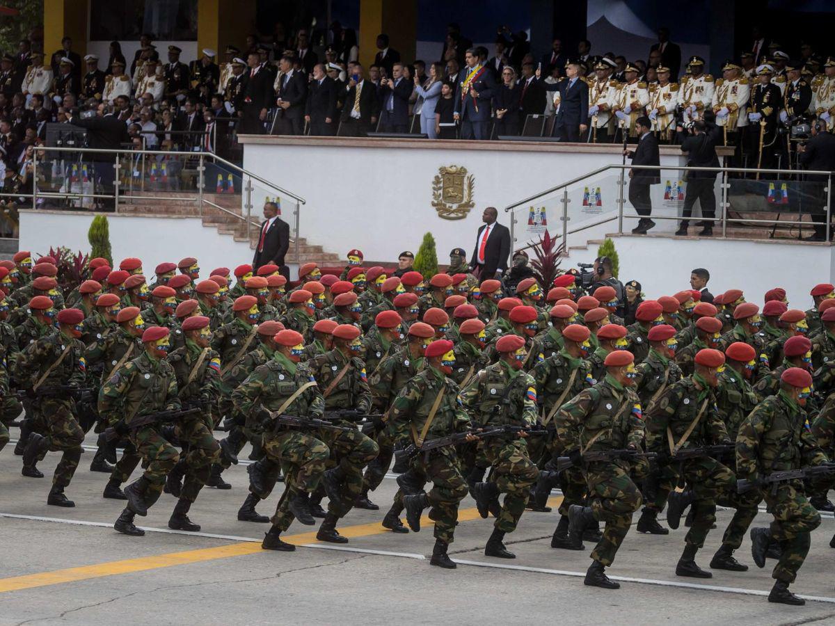 La Fuerza Armada de Venezuela ratifica “absoluta lealtad y subordinación” a Nicolás Maduro