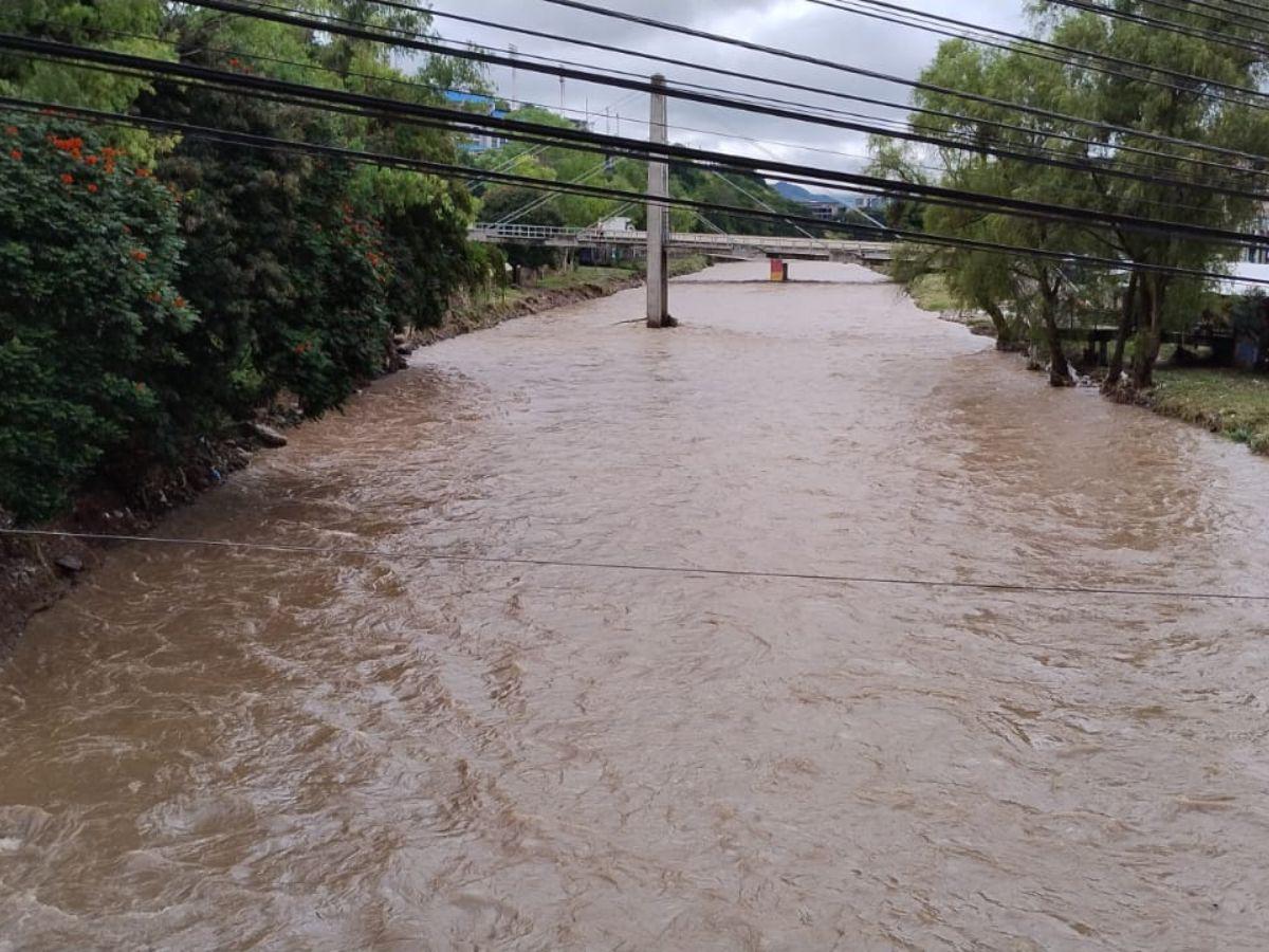 Caudal del río Choluteca disminuye tras las lluvias de la tormenta Sara