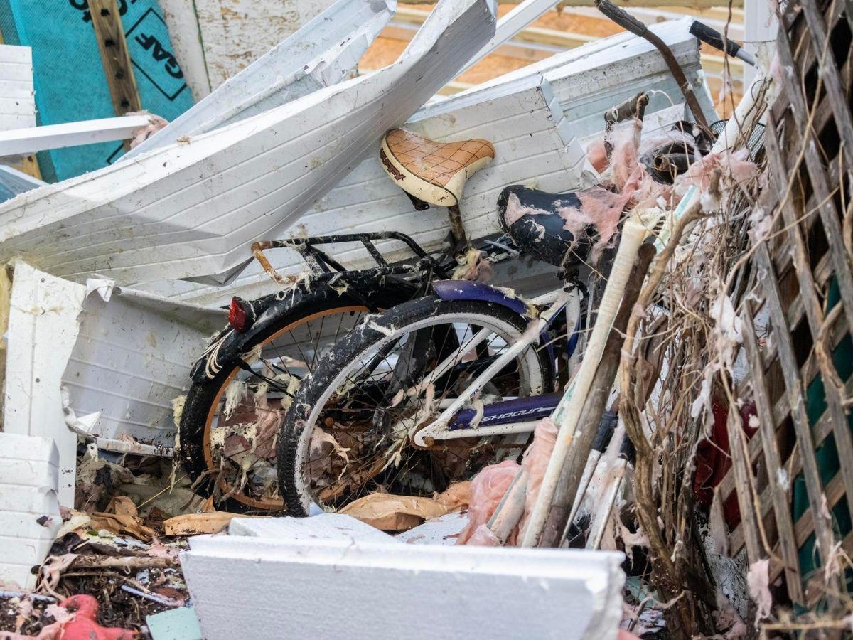 Cuatro muertos y devastación deja Milton en su paso por Florida