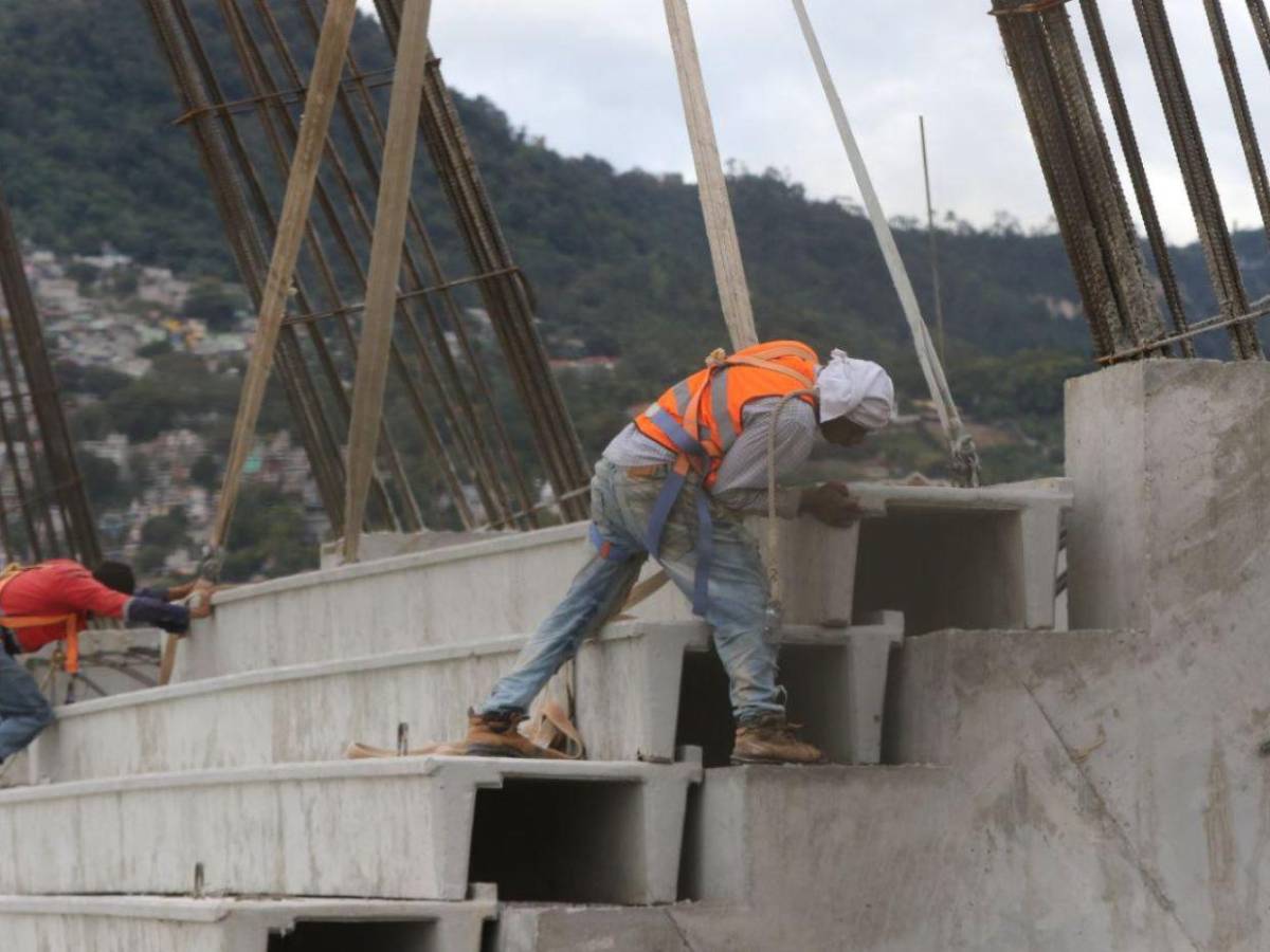 Así van las obras en nueva gradería del Estadio Nacional y su alto costo