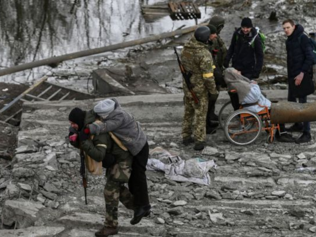 Bombardeo ruso a hospital pediátrico de Ucrania provoca indignación global