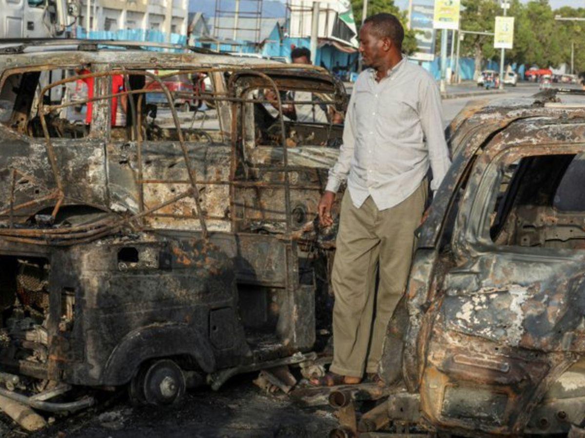 Tragedia en Somalia: Nueve personas mueren en atentado en un café