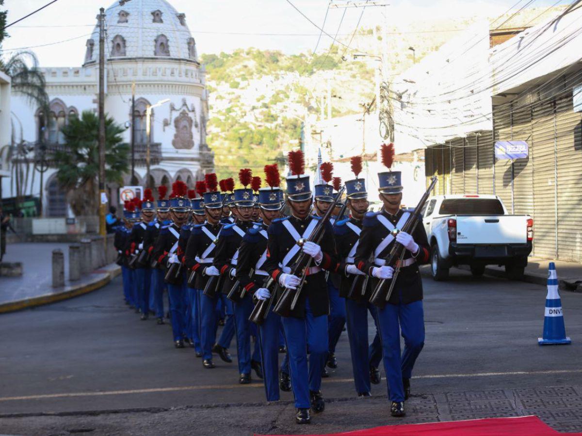 Cadetes formaron parte de los actos protocolarios.