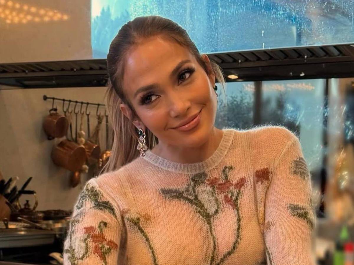 JLo habría tenido una cita romántica con otro actor, ¿de quién se trata?