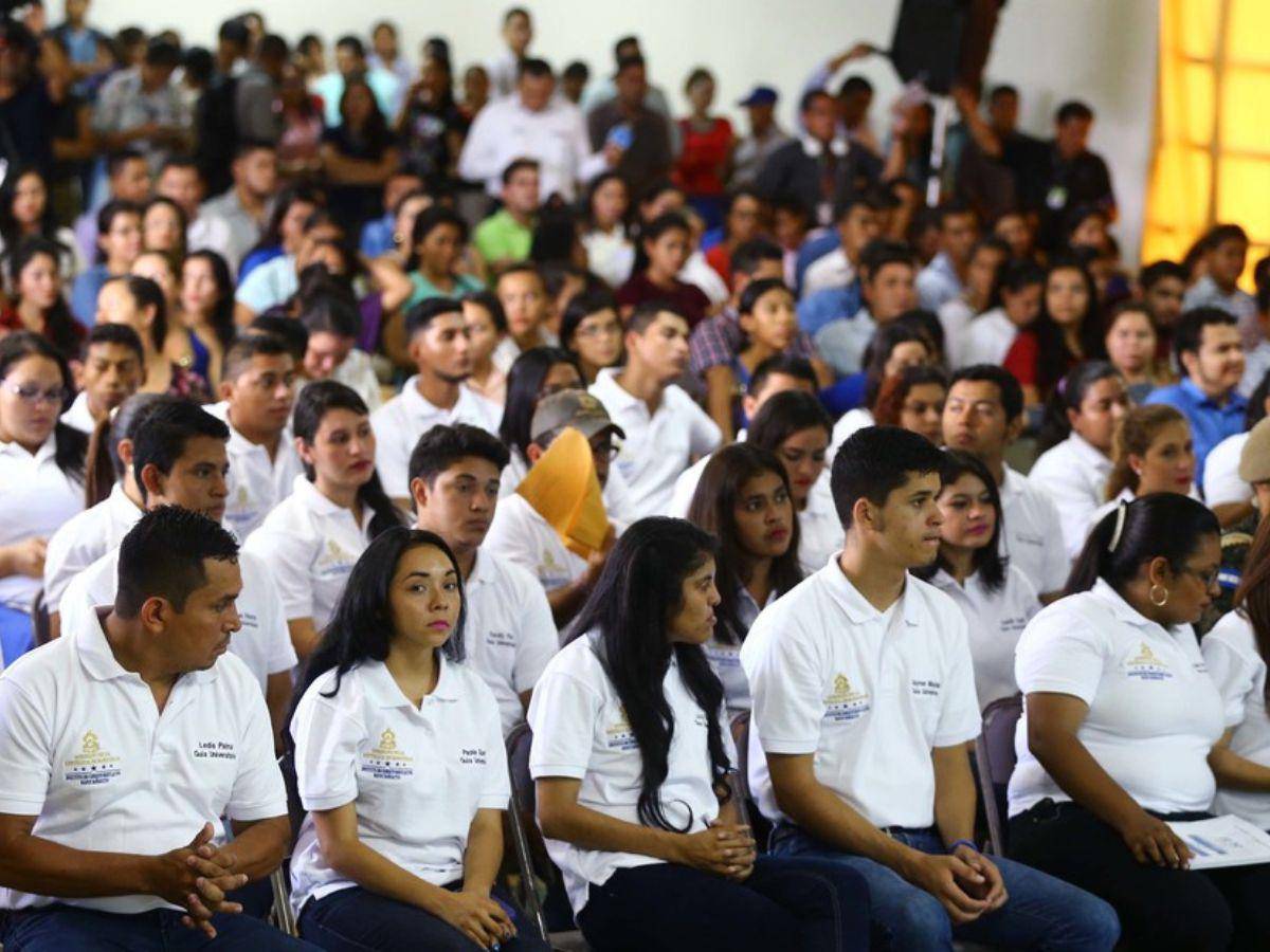 Administración de Becas 20/20 donó los bienes a Educrédito