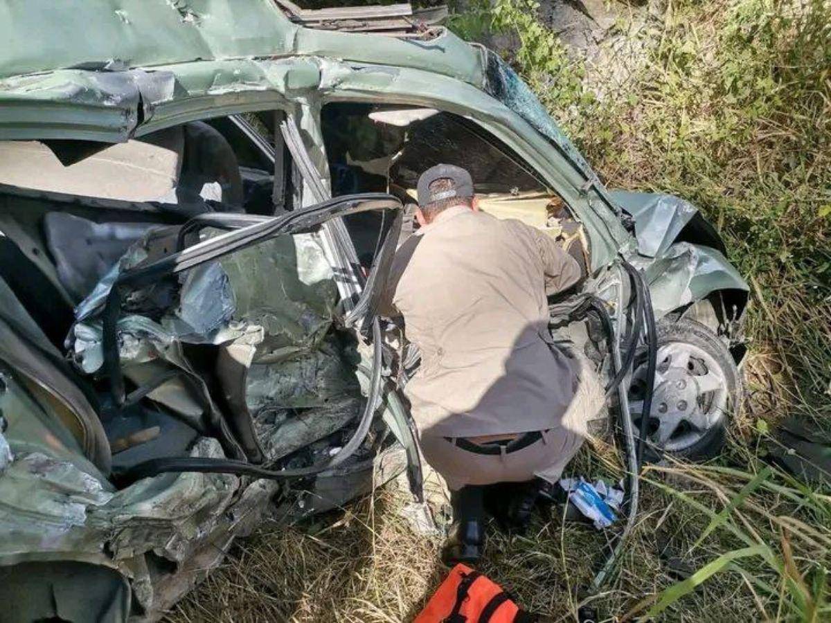 Accidente vehicular deja a tres personas gravemente heridas en Jalapa, Francisco Morazán