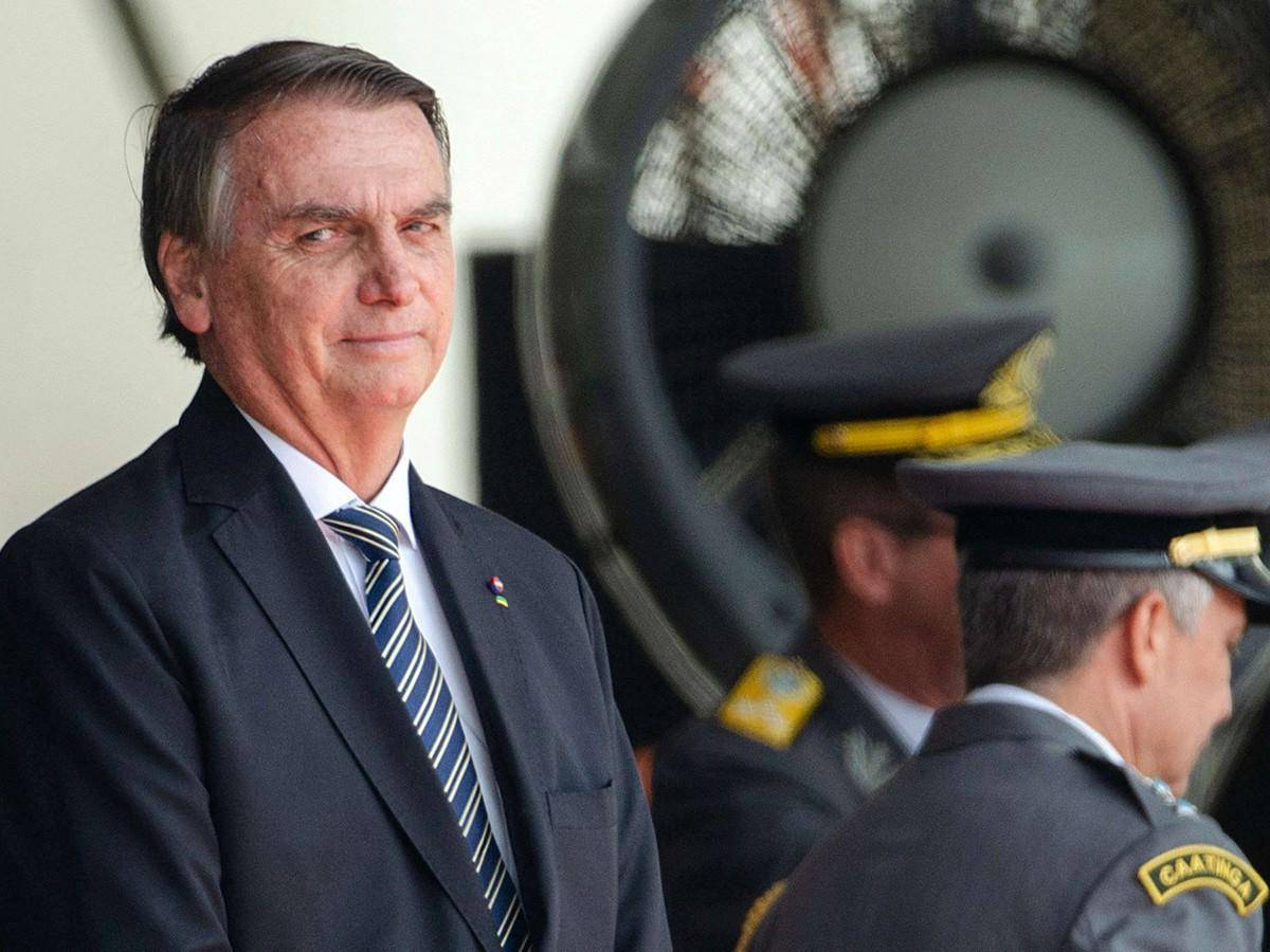 La derrota de Jair Bolsonaro.