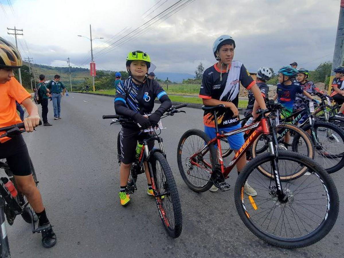 Precadetes, los pequeños gigantes que quieren conquistar la Vuelta Ciclística de EL HERALDO