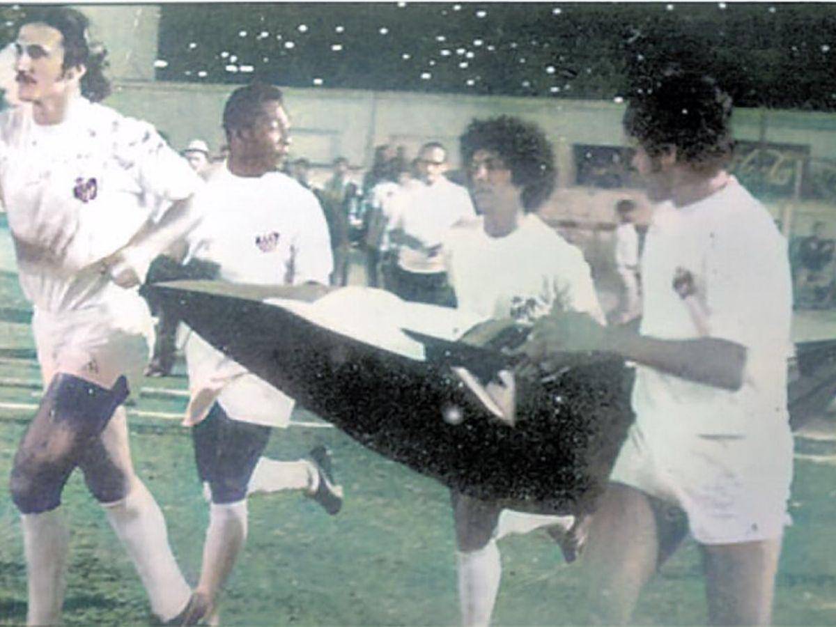 Olimpia recuerda cuando enfrentó a Pelé en Honduras: “un acontecimiento histórico”