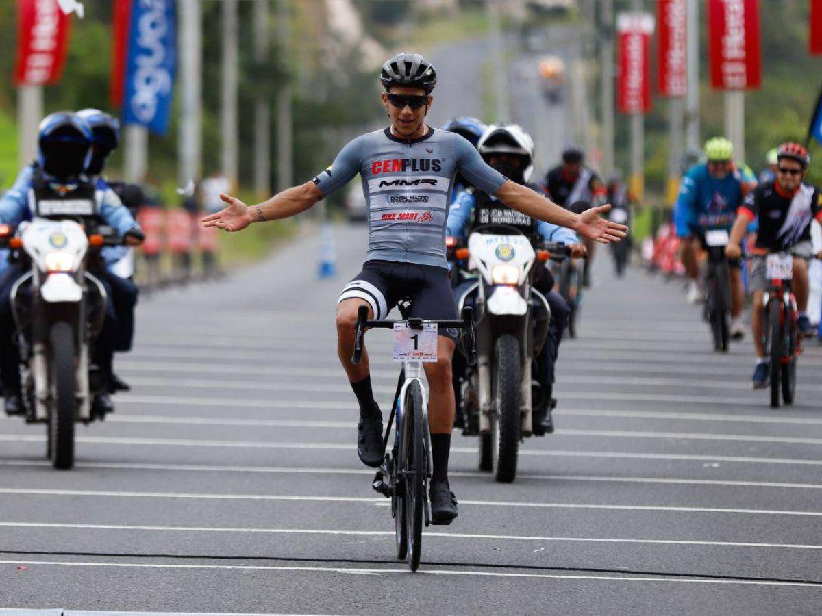 Luis López, campeón de la Vuelta Ciclística de EL HERALDO 2022