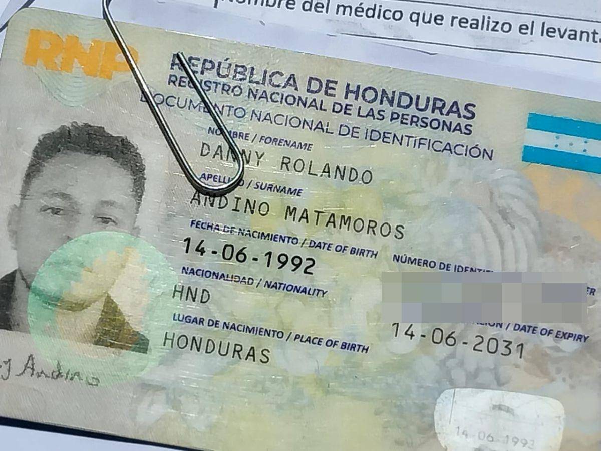 Ingresan a la morgue los cuerpos de conductores que murieron en accidente de rastras en Comayagua; uno ya está identificado