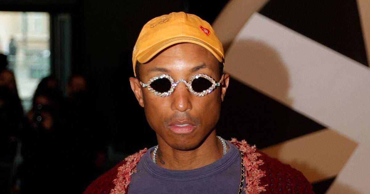 Pharrell Williams: cuánto cuesta el reloj que usó en su debut de Louis  Vuitton