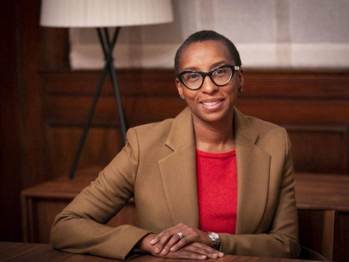 Harvard elige a una presidenta negra, tras debate sobre discriminación