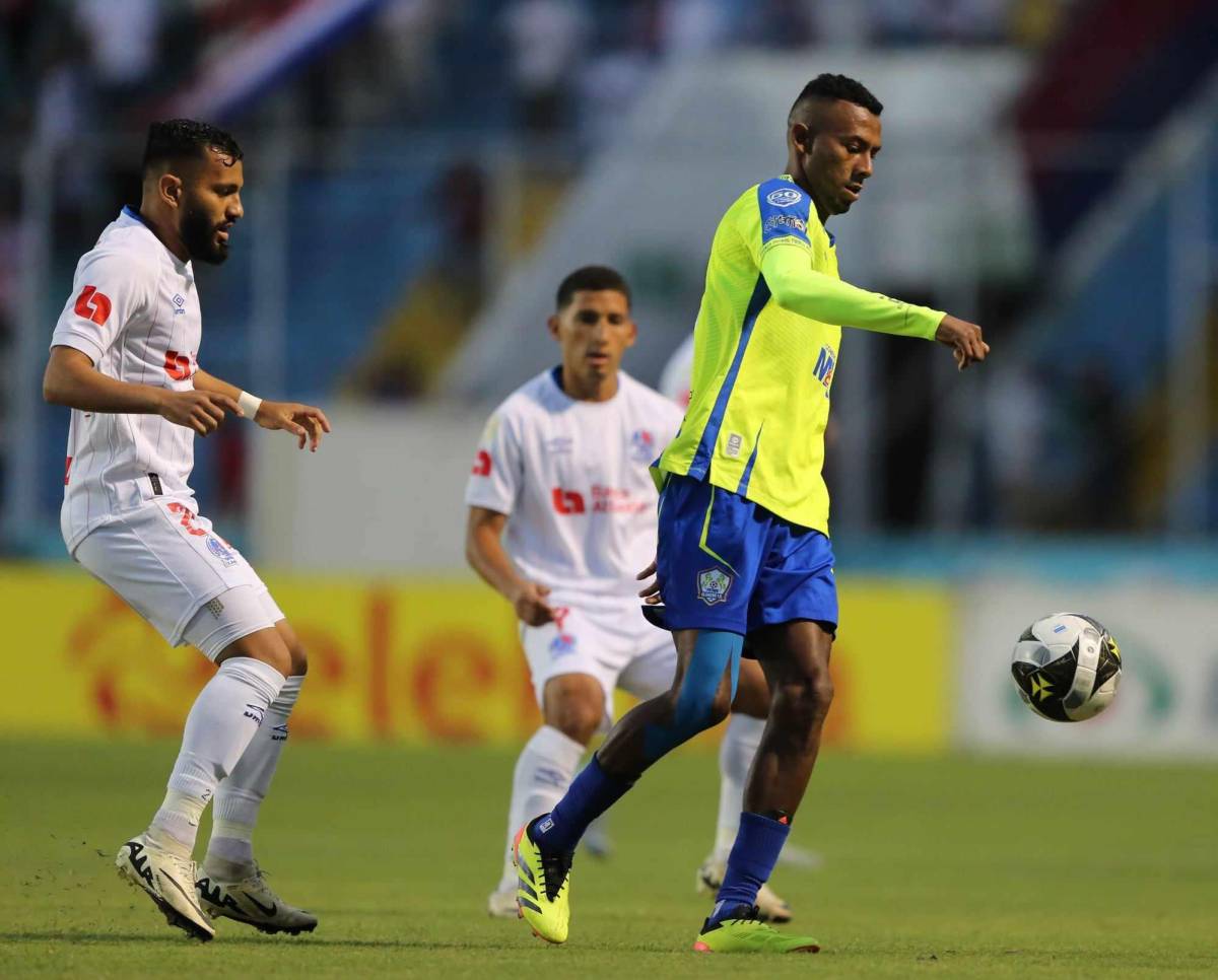 No se vio: Olimpia domina a Potros, infierno blanco y celebración de los líderes