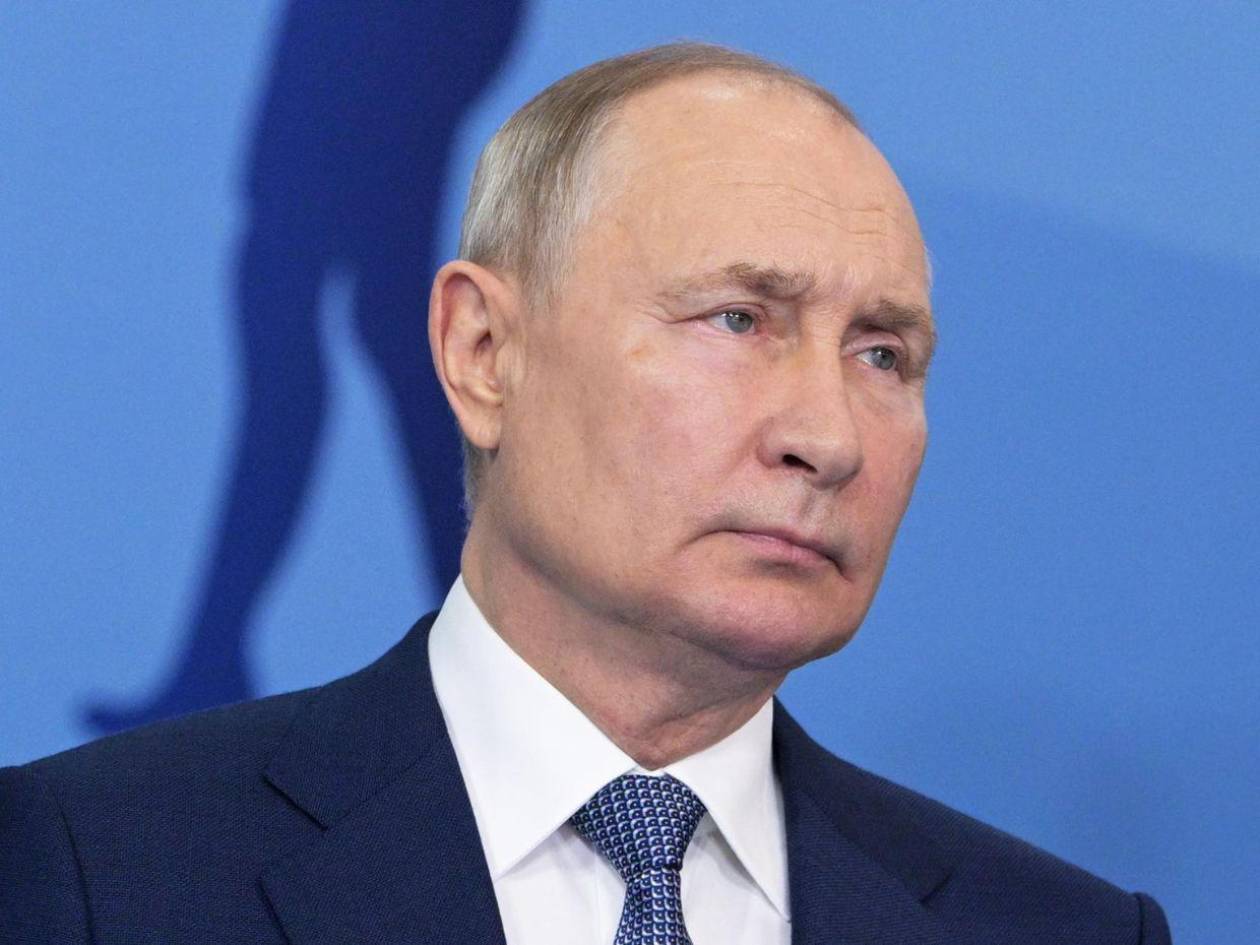 Vladímir Putin pide disculpas por “trágico incidente” aéreo en Kazajistán