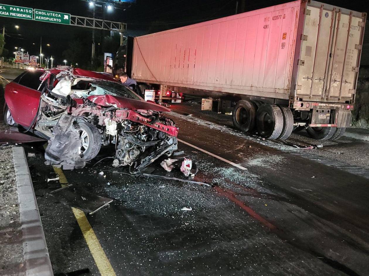 Conductor se salva de morir tras brutal accidente en la capital