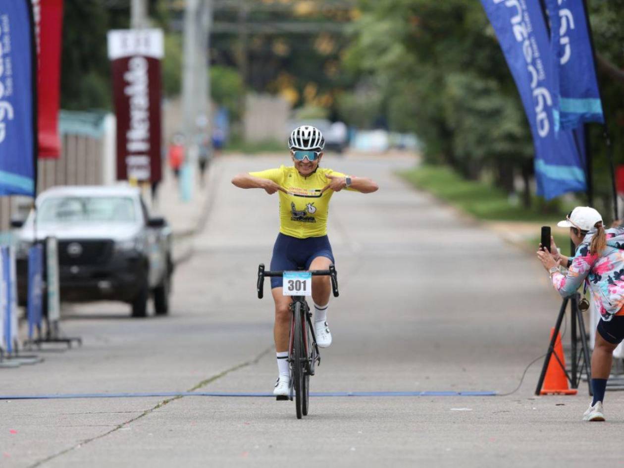 Karen Amaya, la campeona en la Vuelta Ciclística de EL HERALDO 2024