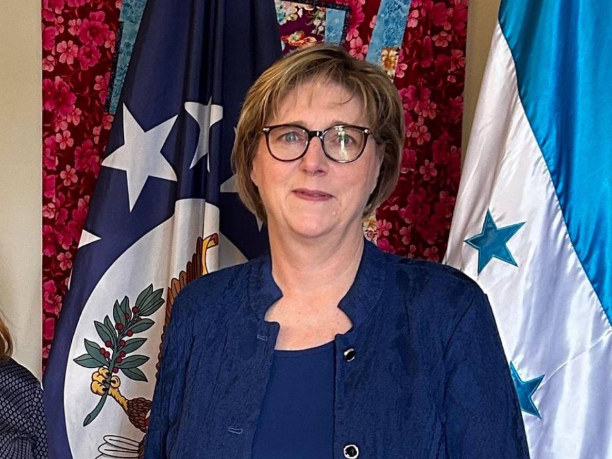 Embajadora de Estados Unidos felicita a Tegucigalpa por su 446 aniversario