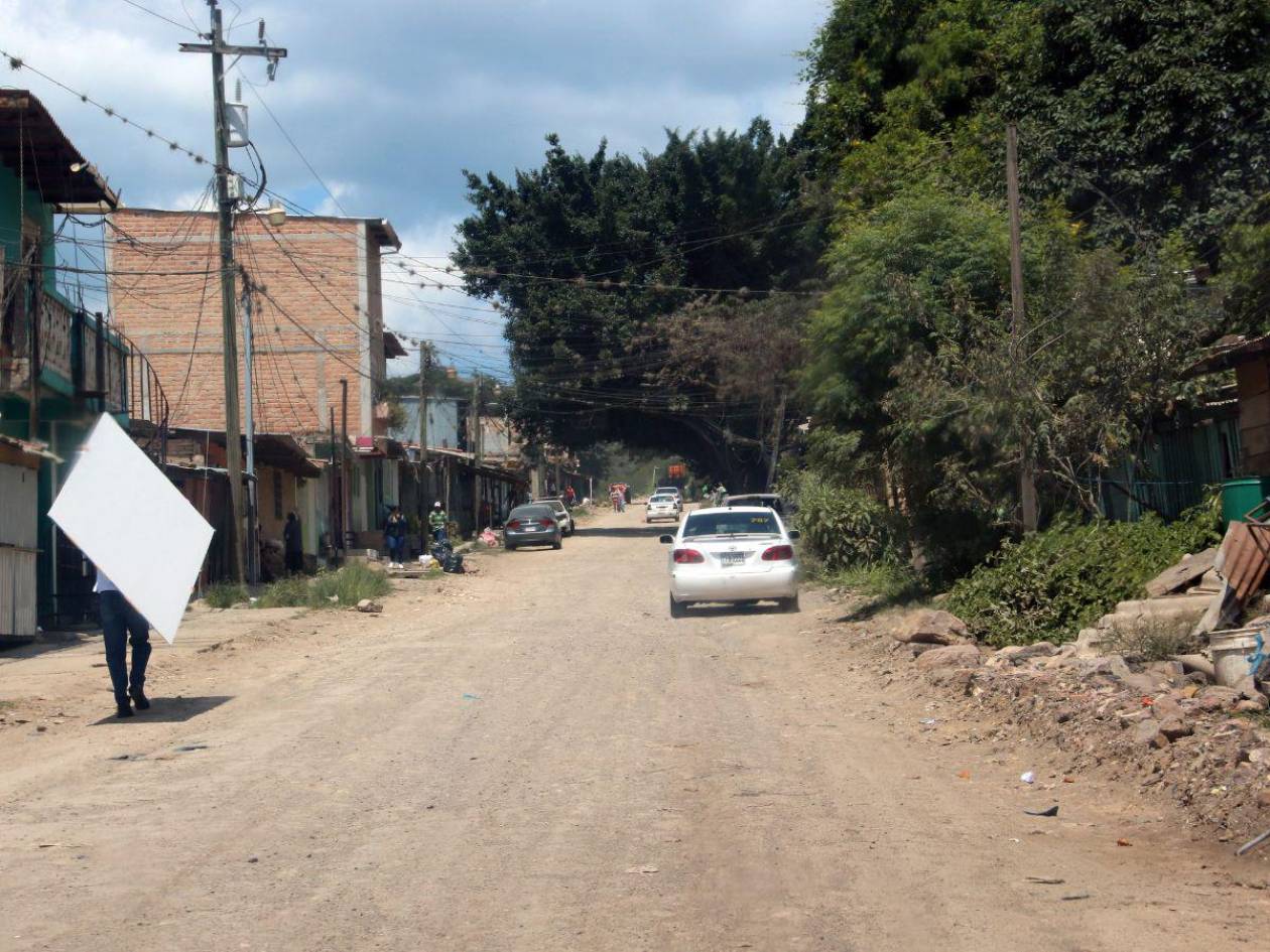 Ruta de alivio para vehículos pesados en salida a Olancho será por El Lolo