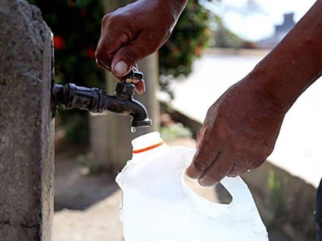 Horario de distribución de agua en capital este martes 19 de noviembre