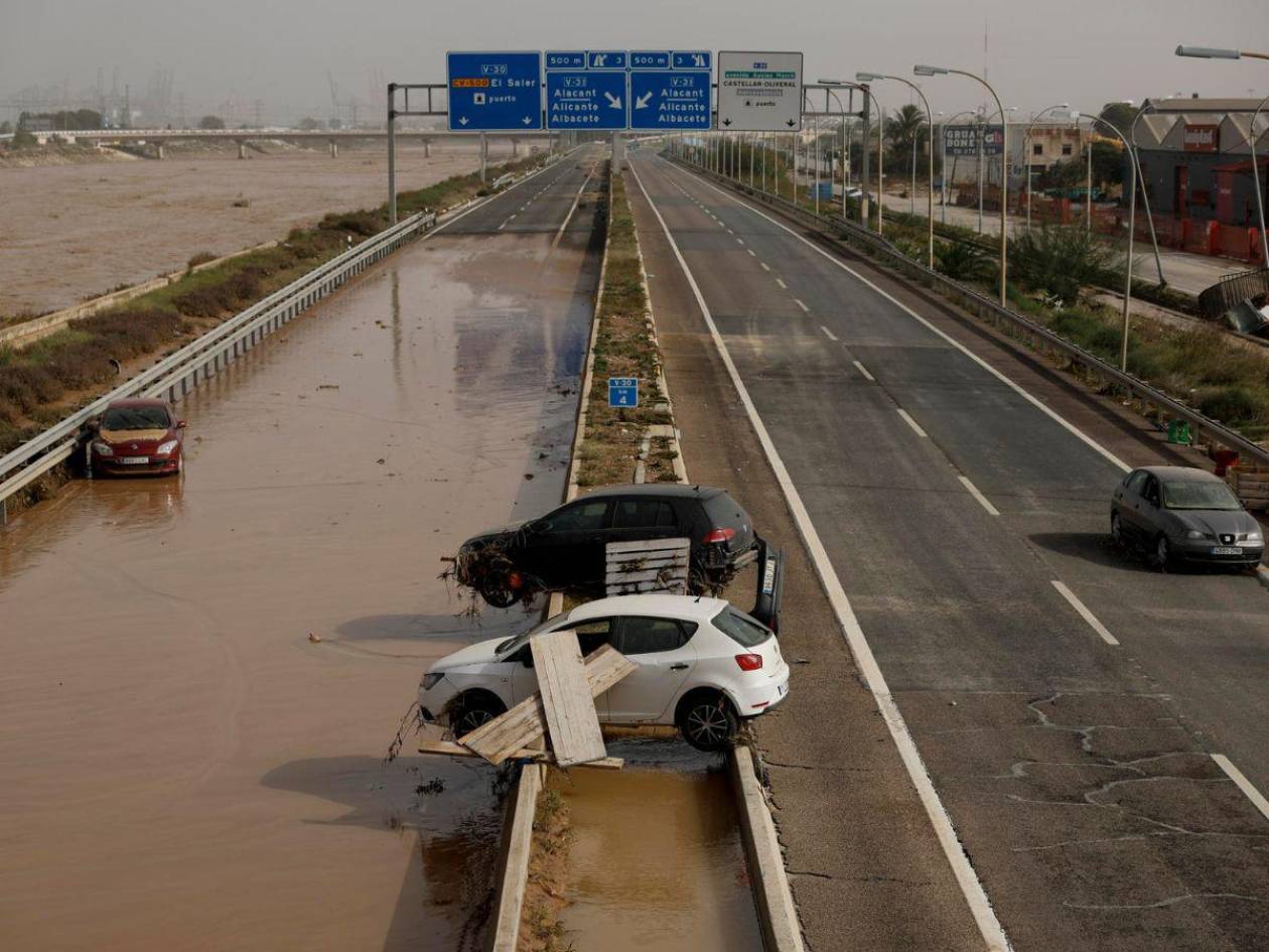 España declara tres días de luto oficial por víctimas mortales de la DANA