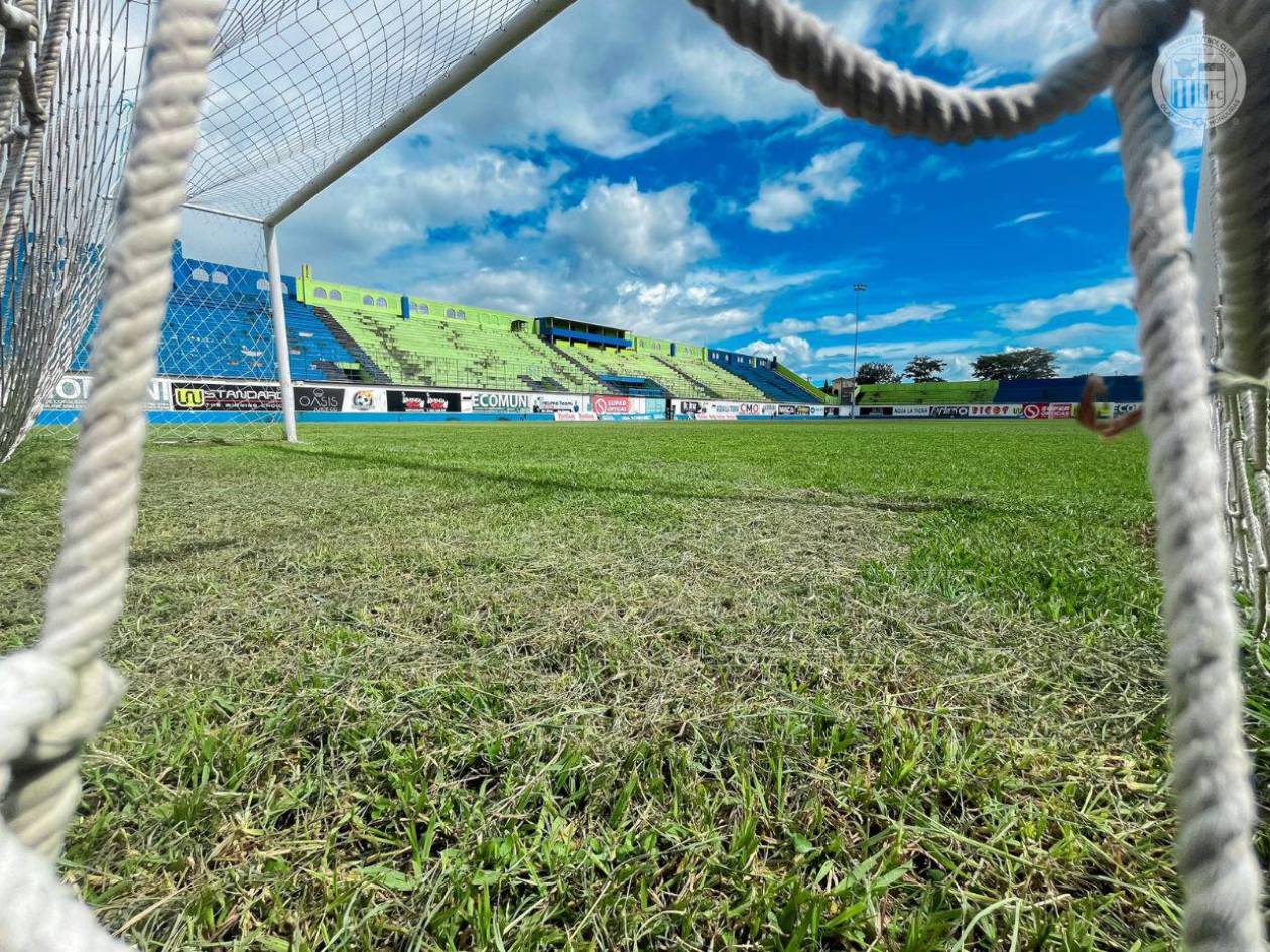 Este lunes inicia la instalación de grama híbrida en el cuarto estadio de Honduras