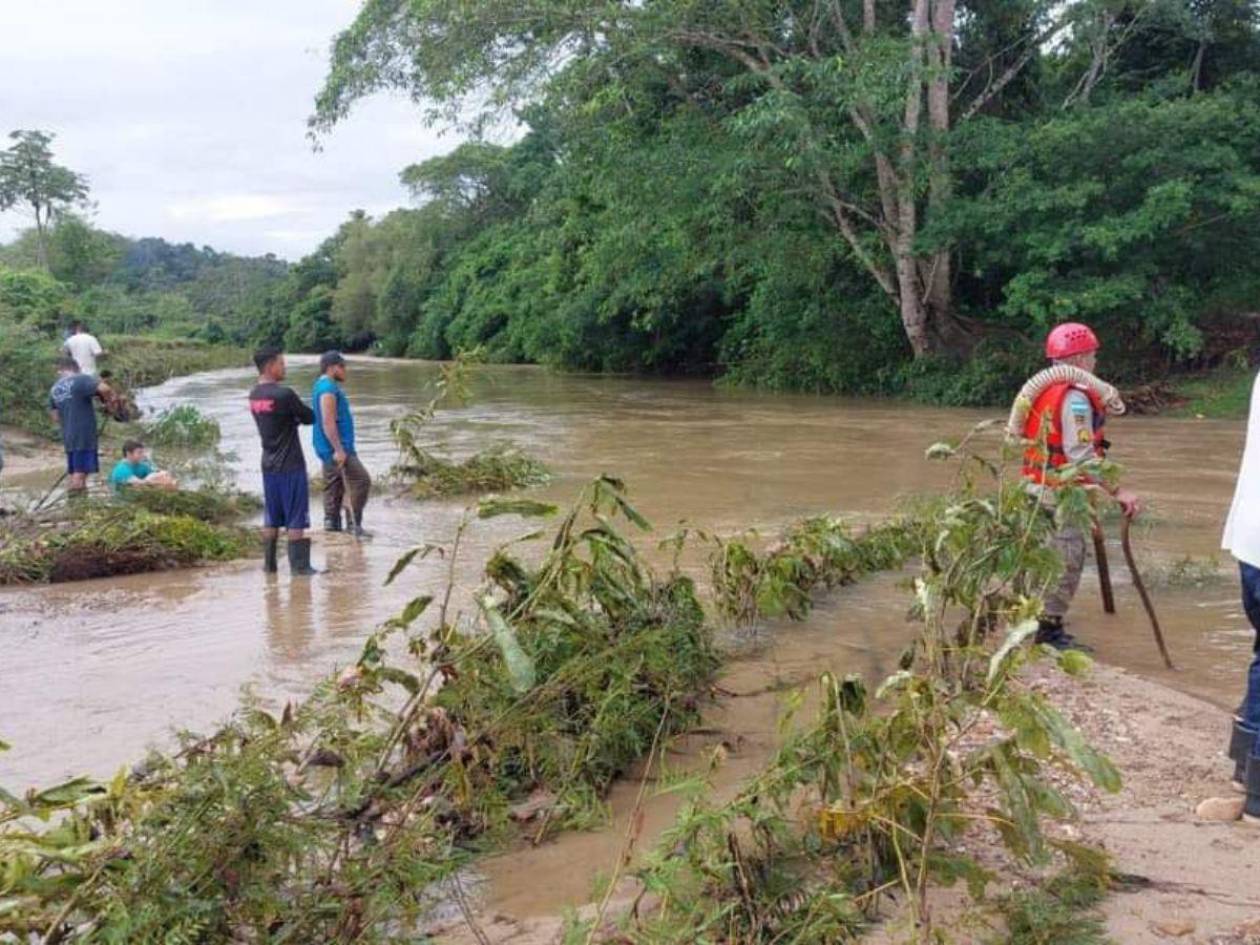 Encuentran el cadáver de una mujer desaparecida en río de Atlántida