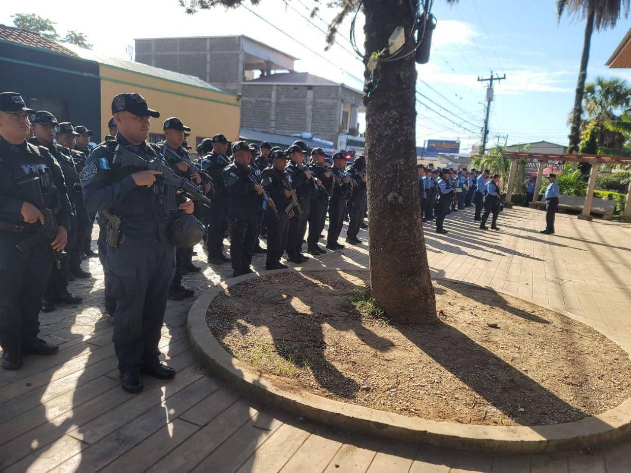 Piden buscar y capturar a grupo armado que se enfrentó con policías en Catacamas