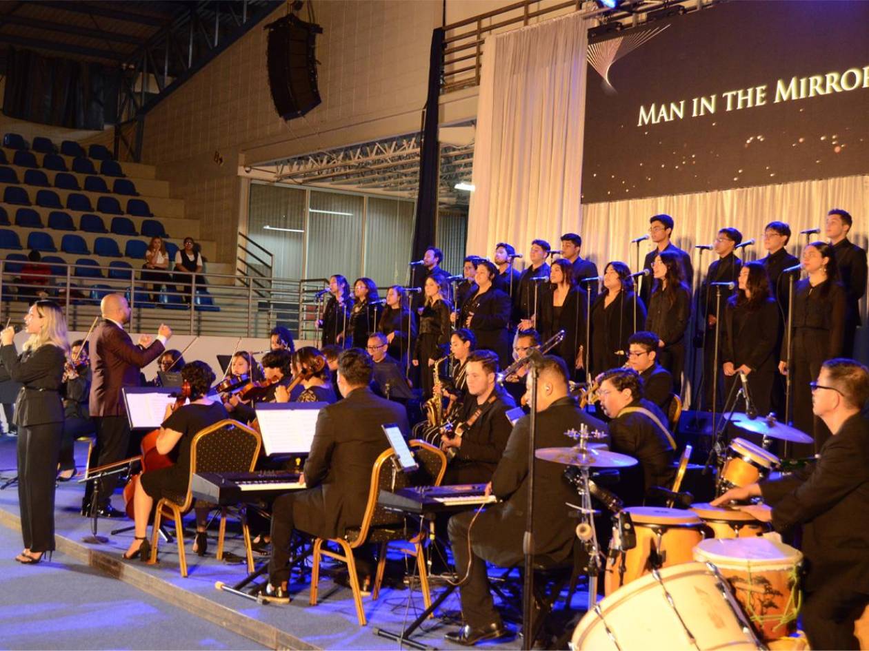 Coro UNITEC celebra con música y talento su trigésimo aniversario