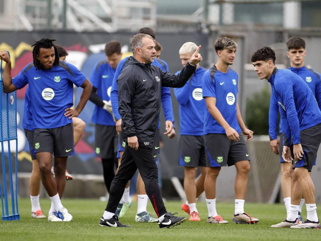 Futbolista del Barcelona no volvería a jugar en el equipo de Hansi Flick por curioso motivo