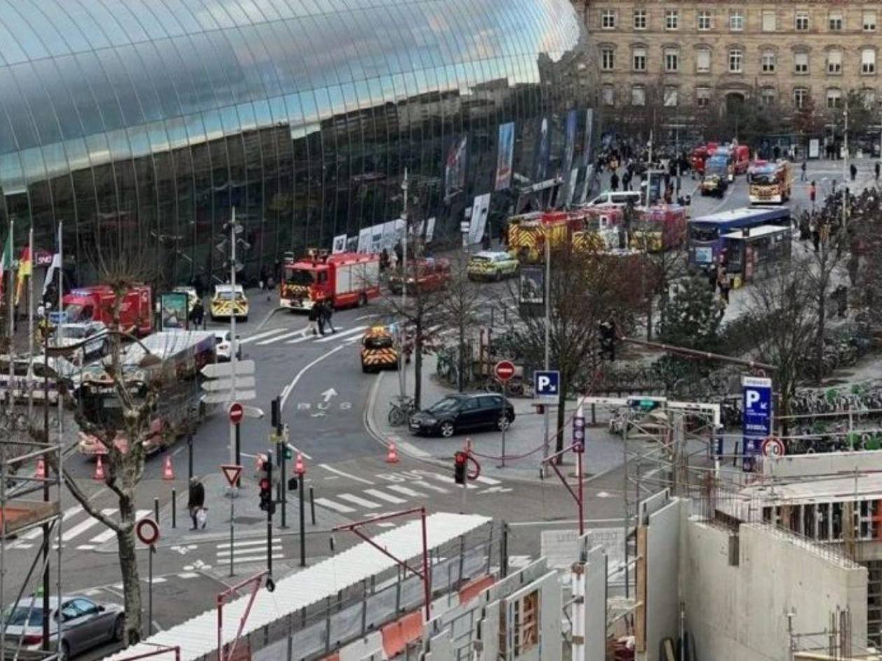 Al menos 20 heridos dejó colisión entre dos trenes en Francia