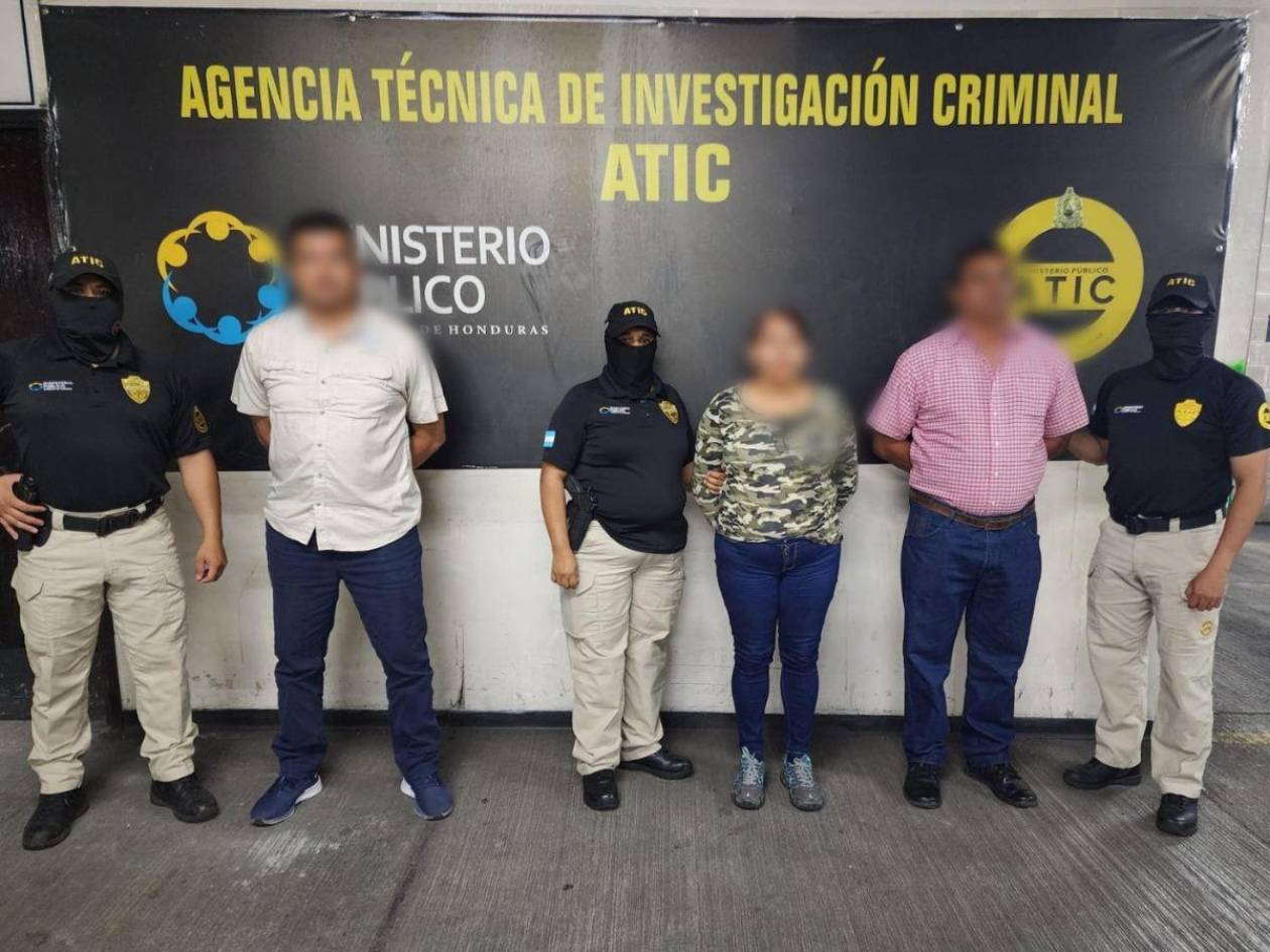 Dictan detención judicial contra tres acusados en compra de percoladoras sobrevaloradas