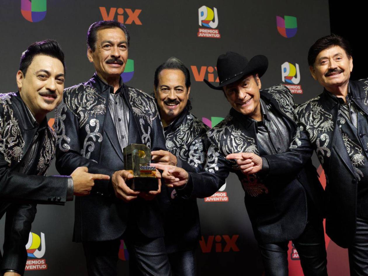 Los Tigres del Norte lanzan campaña para Kamala Harris y buscan conquistar el voto latino