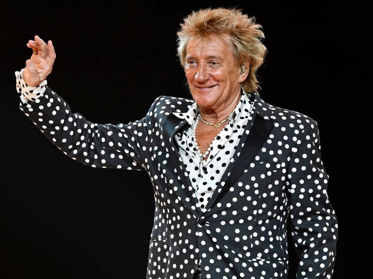 Diez días de fiesta en yate de lujo: así celebra Rod Stewart sus 80 años