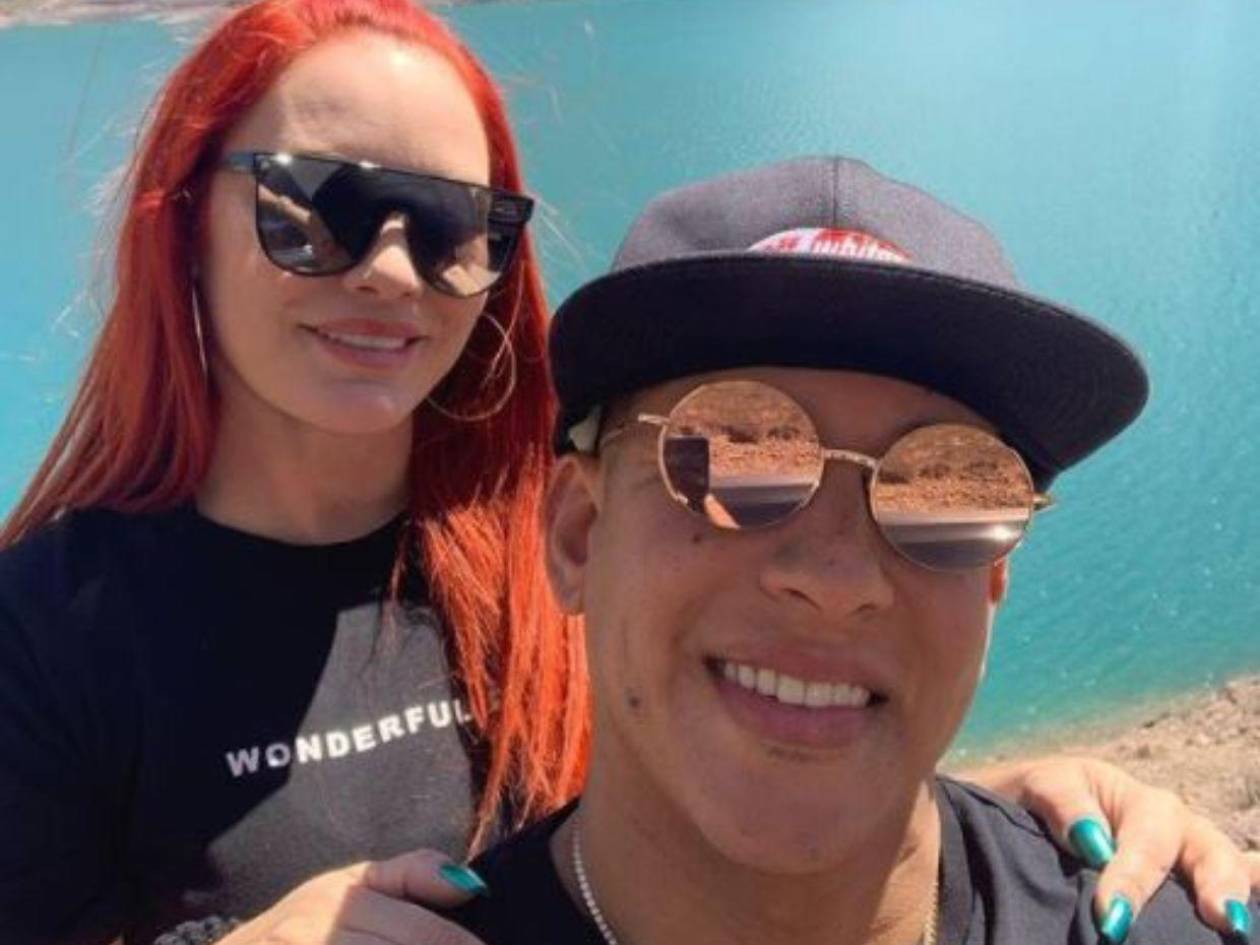 Esposa de Daddy Yankee le pide el divorcio